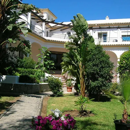 Pinos 2* Zahora