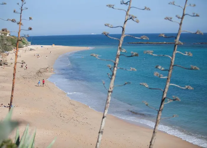 Πανσιόν Pinos 2*